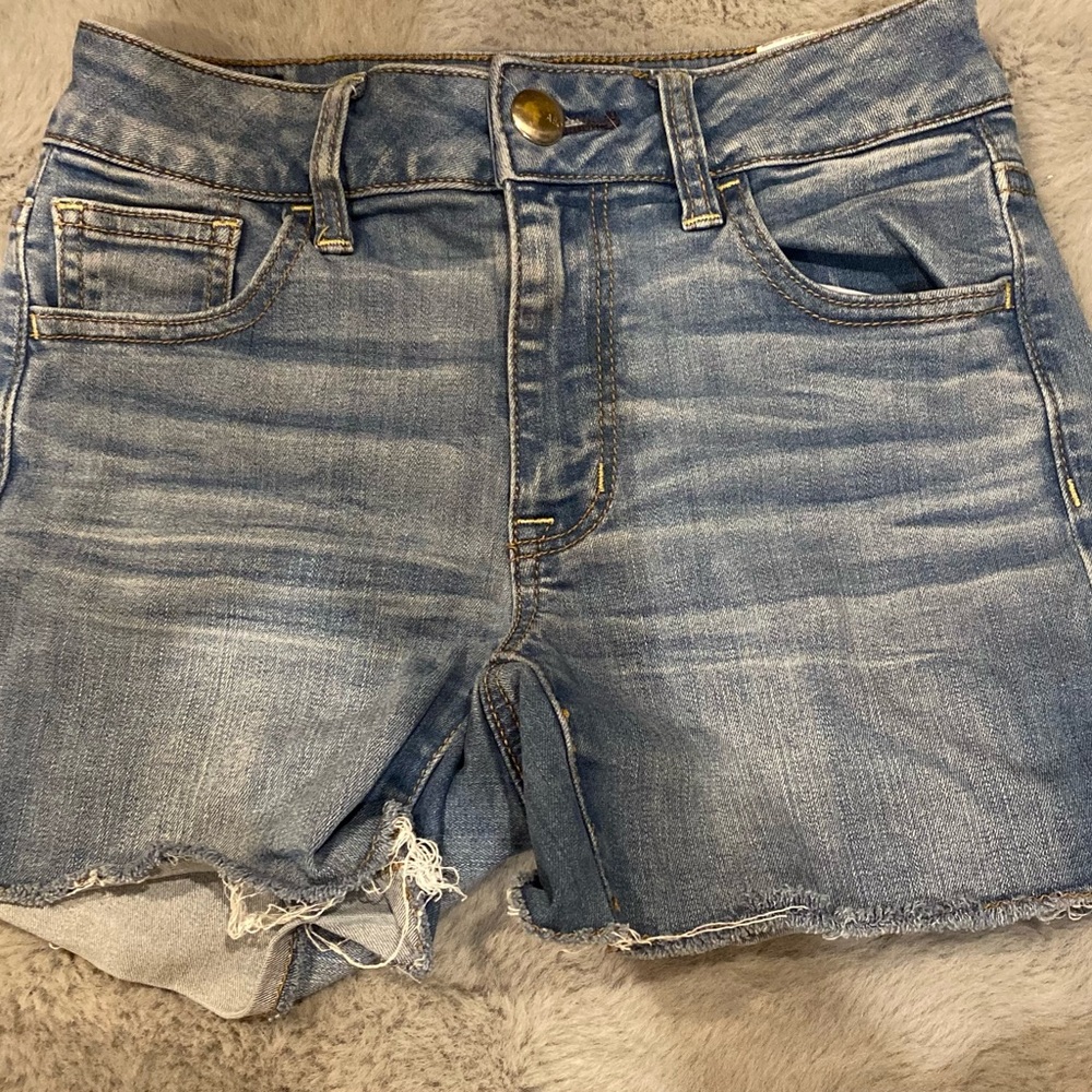 American Eagle Outfitters Hi-Rise Shortie Jean Shorts medium wash